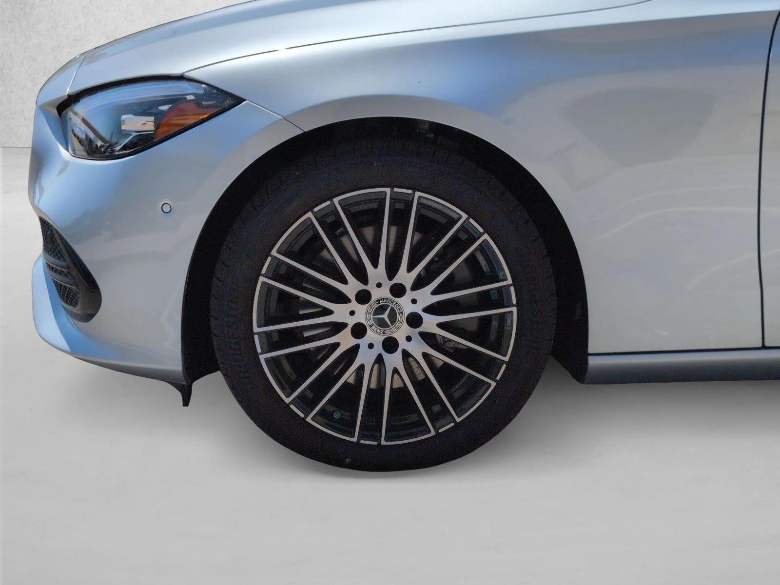 2025 Mercedes-Benz C-Class Sedan C 300 - Photo 10