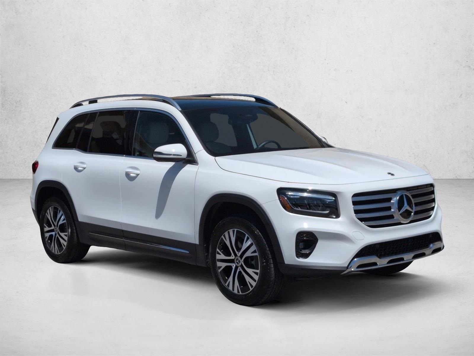 2026 Mercedes-Benz GLB GLB 250 - Photo 3