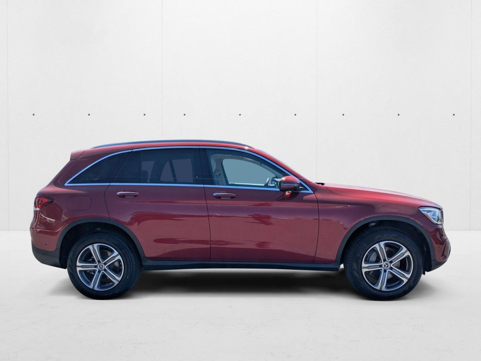 2022 Mercedes Benz GLC 300 4MATIC photo 4