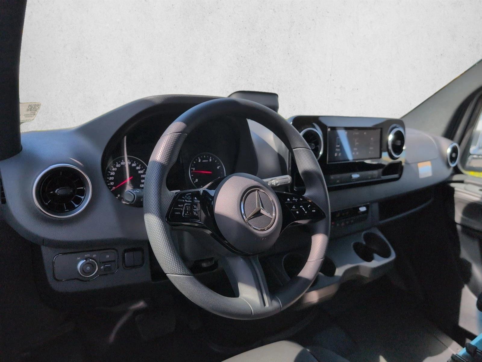 2025 Mercedes-Benz Sprinter Cargo Van Base - Photo 3