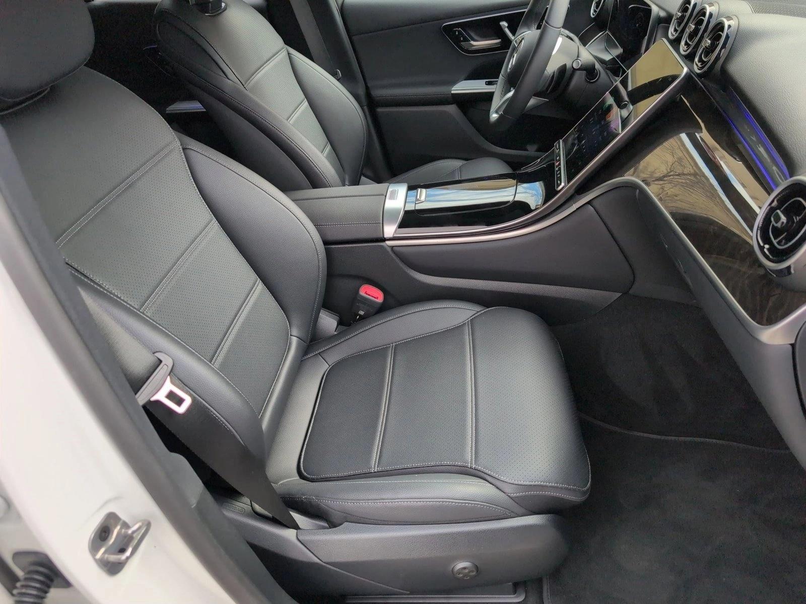2025 Mercedes-Benz GLC Base - Photo 24