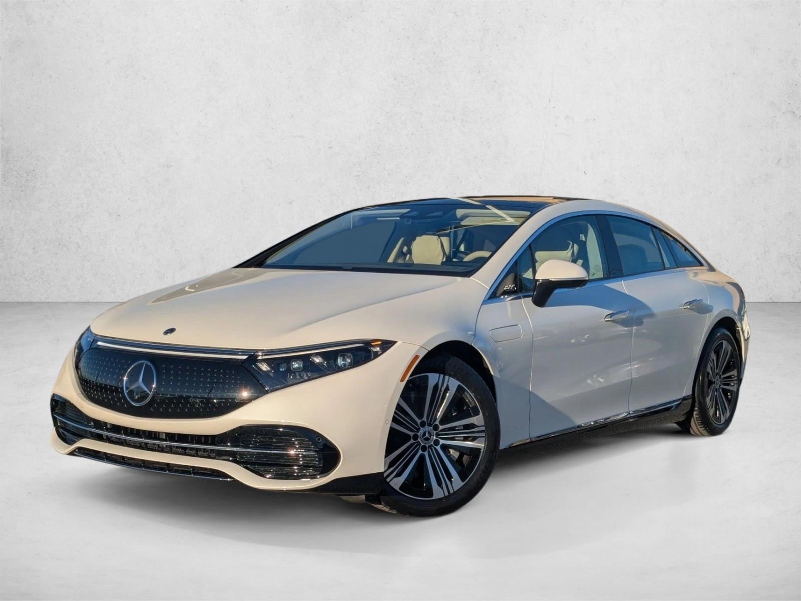 2023 Mercedes-Benz EQS Base's photo