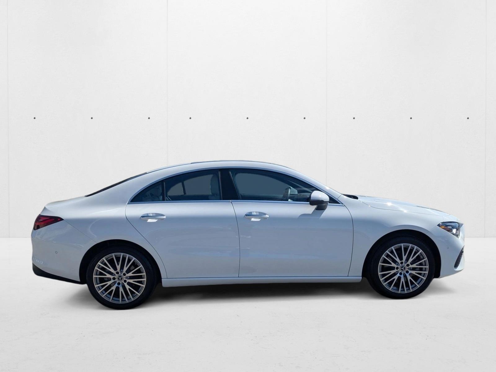 2025 Mercedes Benz CLA 250 photo 4