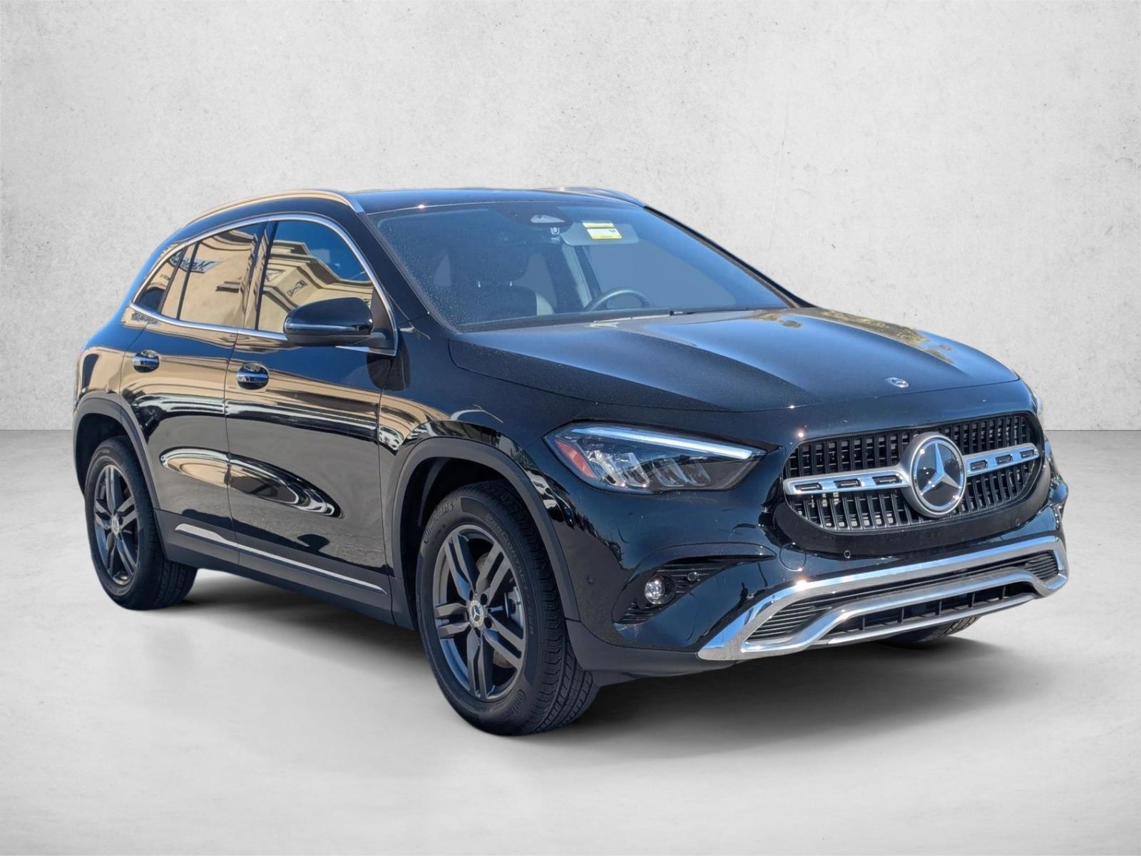 2025 Mercedes Benz GLA 250 photo 3