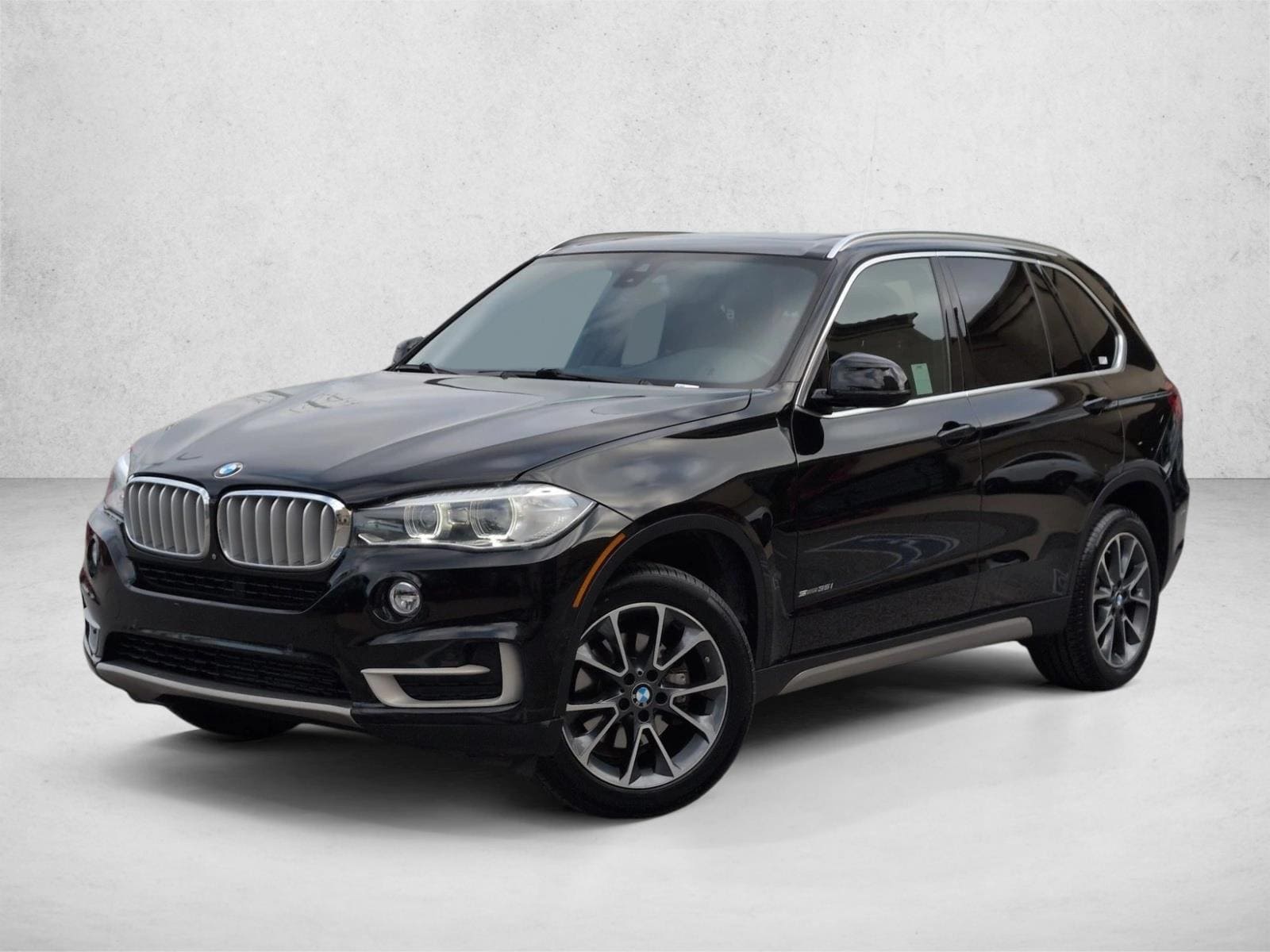 2018 BMW X5 sDrive35i's photo