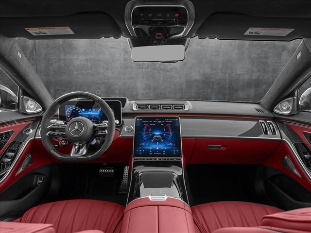 2025 Mercedes Benz S AMG 63 4MATIC photo 3