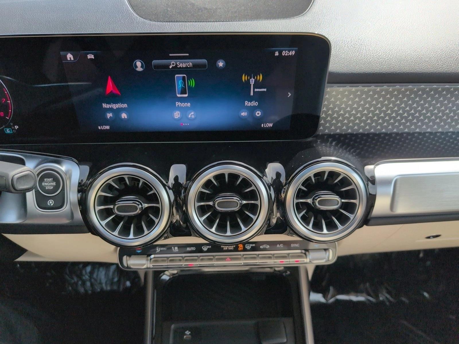 2025 Mercedes-Benz GLB Base - Photo 15