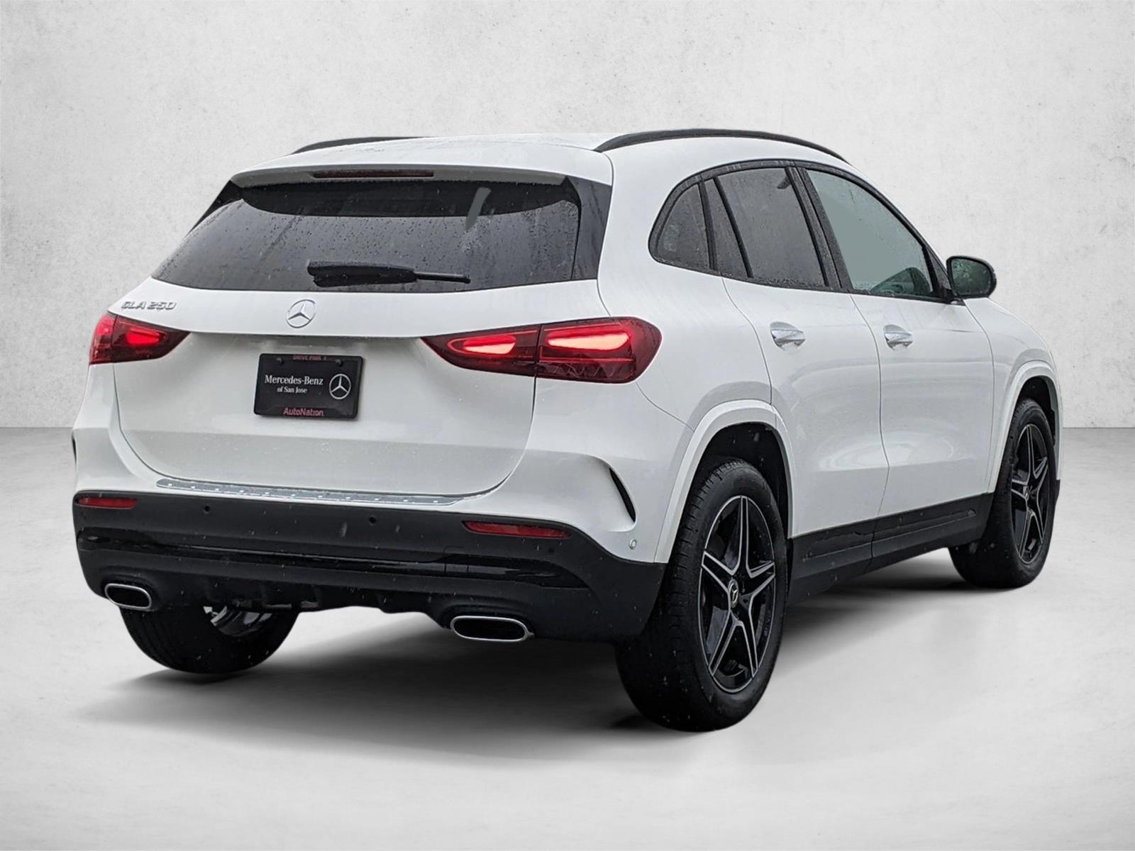 2025 Mercedes Benz GLA 250 photo 2