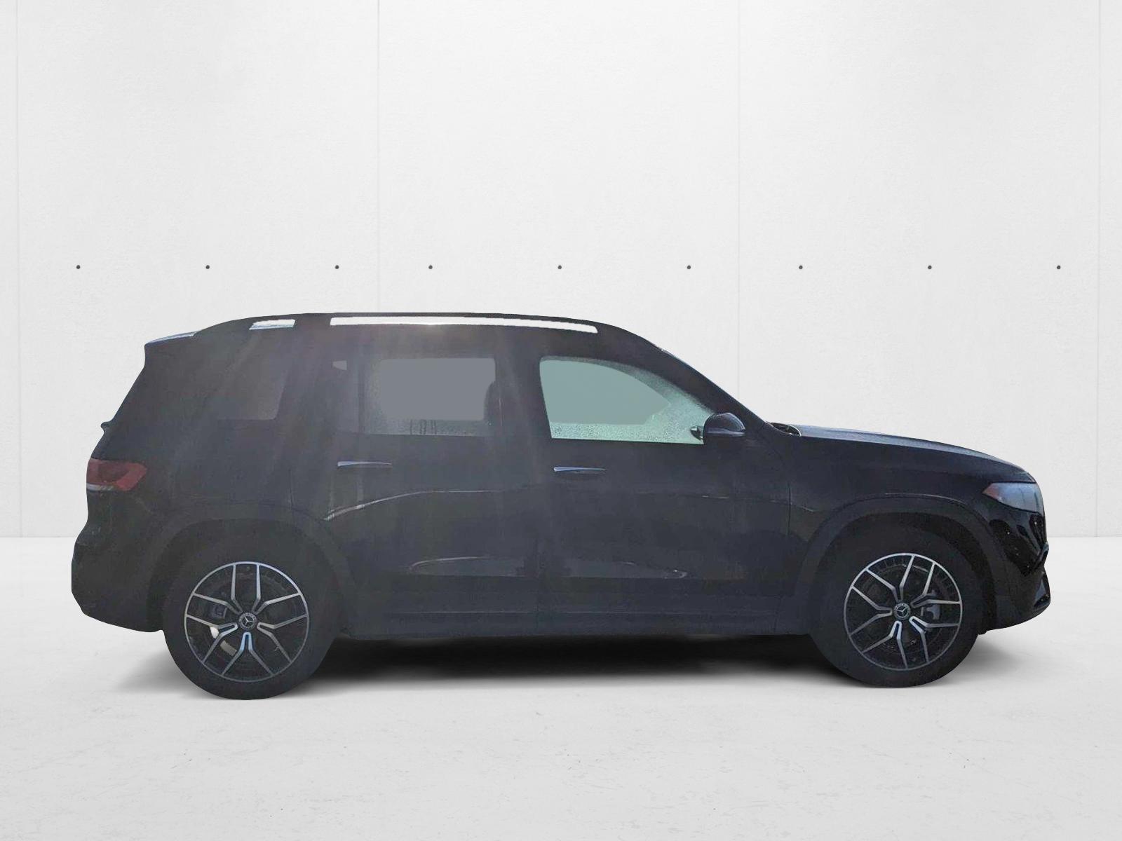 2023 Mercedes Benz EQB 350 4MATIC photo 4