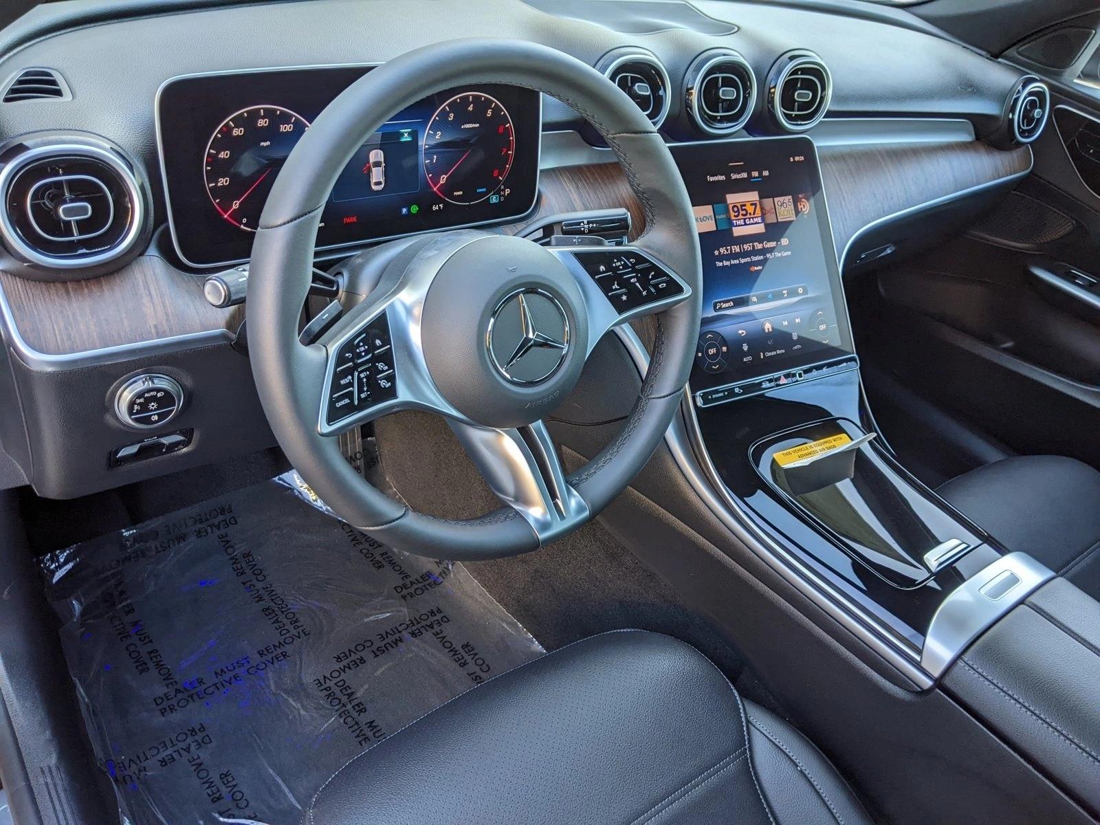 2025 Mercedes Benz C 300 4MATIC photo 3