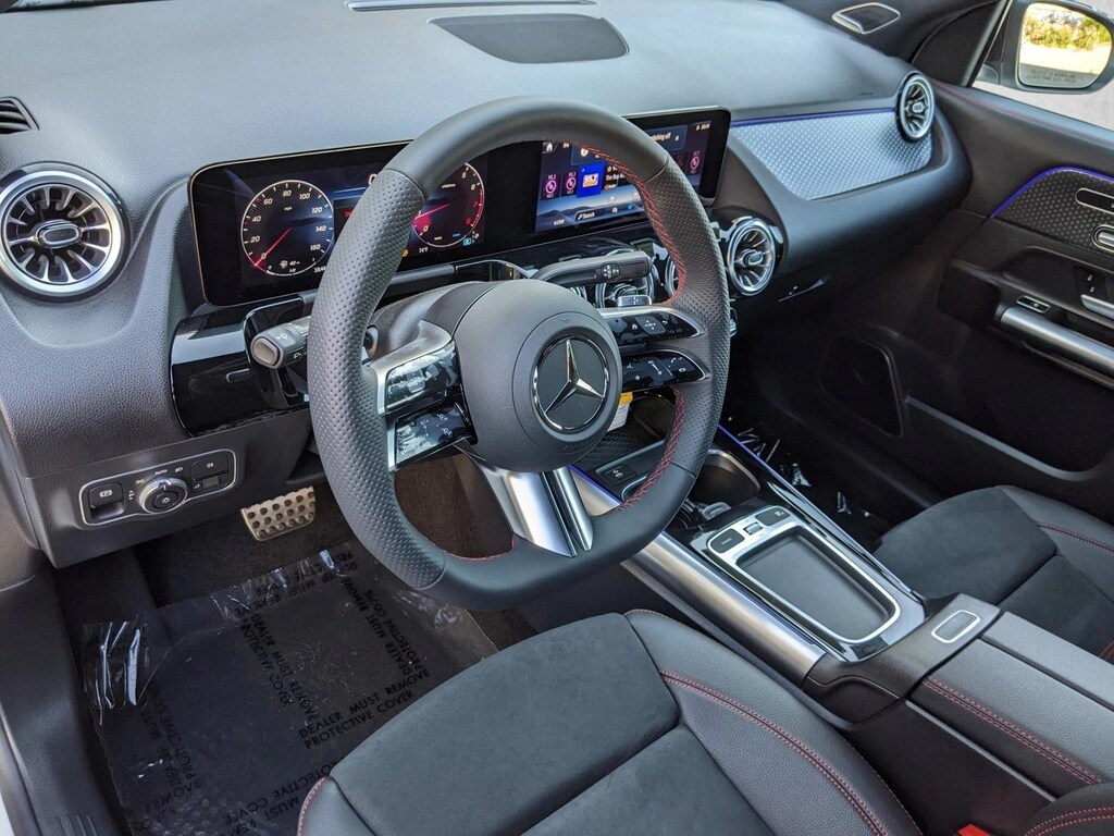Certified 2025 Mercedes-Benz GLA 4MATIC SUV