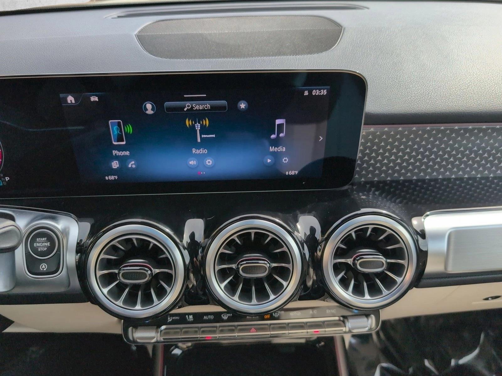 2025 Mercedes-Benz GLB Base - Photo 15
