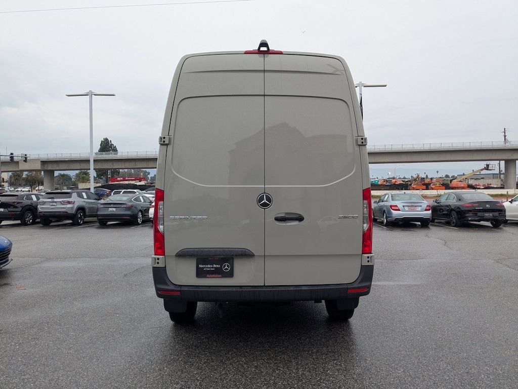 New 2025 Mercedes-Benz Sprinter Cargo Van 2500 Standard Roof I4 Diesel HO 144" RWD Van Cargo Van