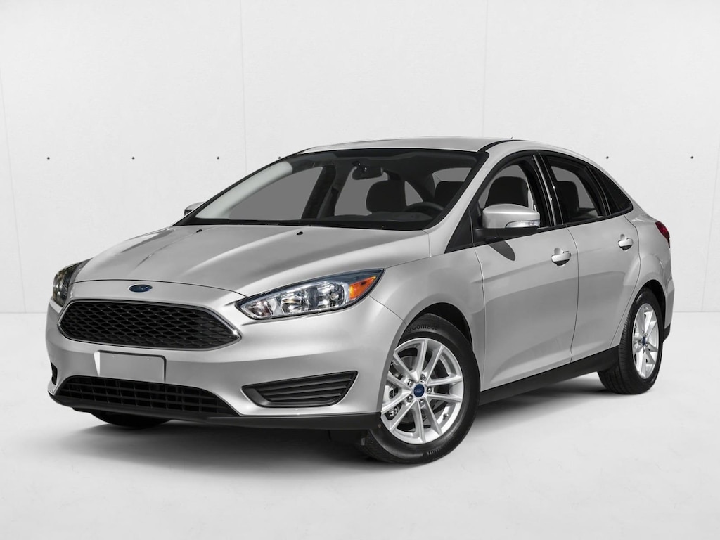 Used 2015 Ford Focus SE Sedan