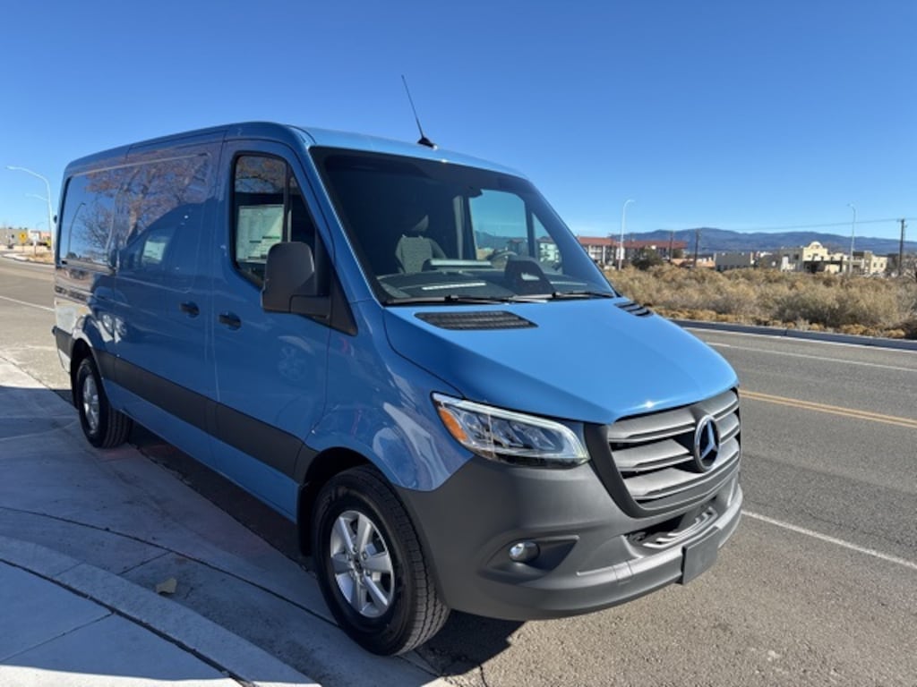 New 2025 Mercedes-Benz Sprinter 2500 Standard Roof 4-Cyl Diesel HO Van Cargo Van