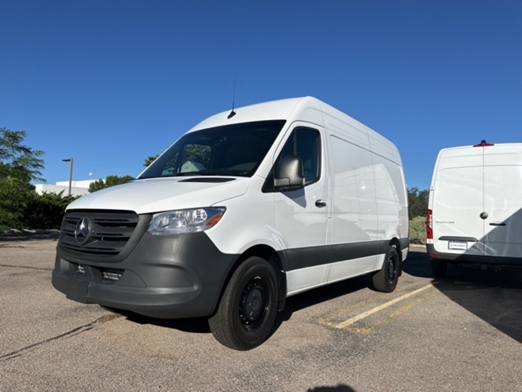 New 2024 Mercedes-Benz Sprinter 2500 Standard Roof 4-Cyl Diesel HO Van