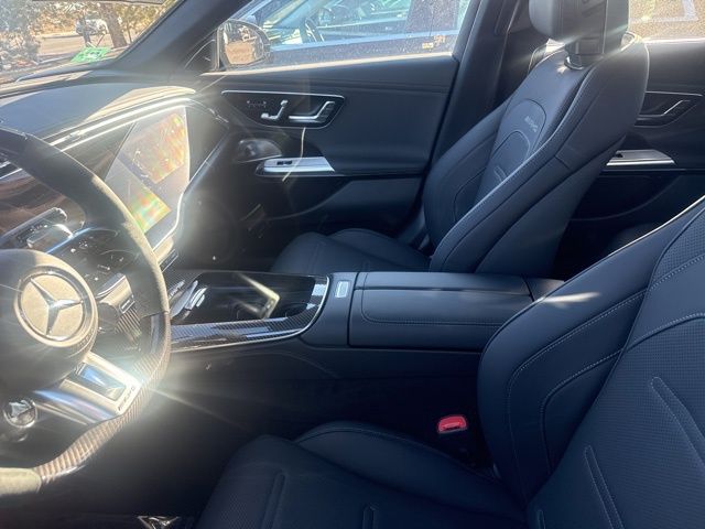 2026 Mercedes-Benz E-Class AMG E53 - Photo 33