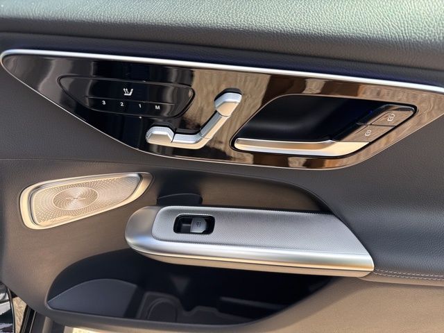 2026 Mercedes-Benz GLC Base - Photo 19