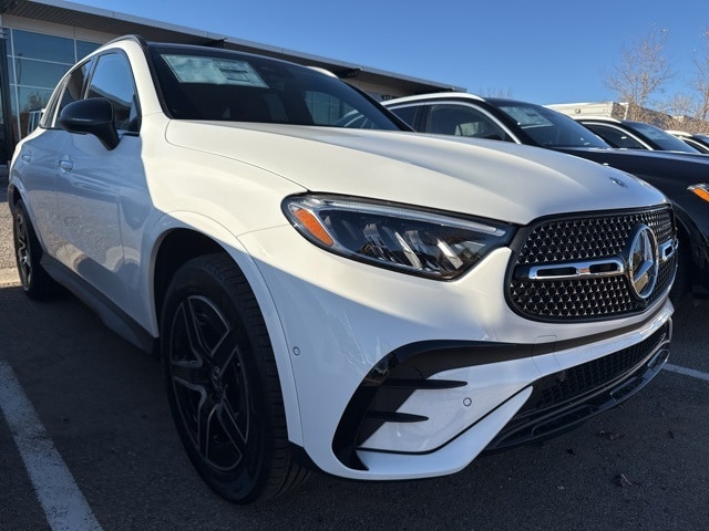 2026 Mercedes-Benz GLC Base's photo