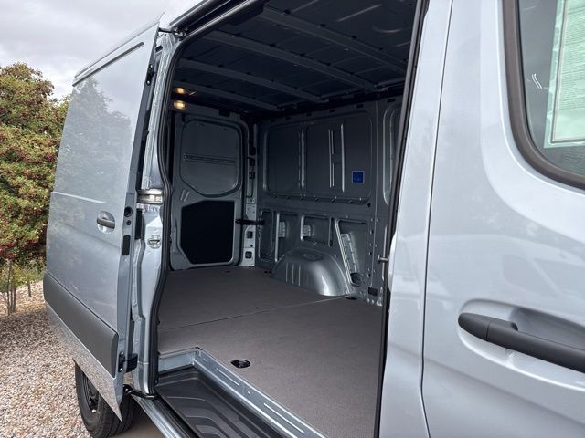 2025 Mercedes-Benz Sprinter Cargo Van Base - Photo 12