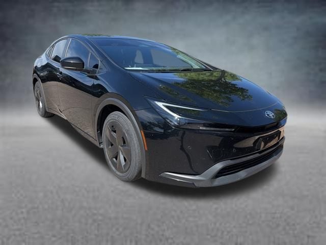 2023 Toyota Prius LE FWD's photo