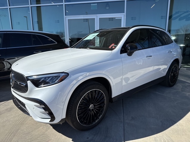 2026 Mercedes-Benz GLC Base's photo