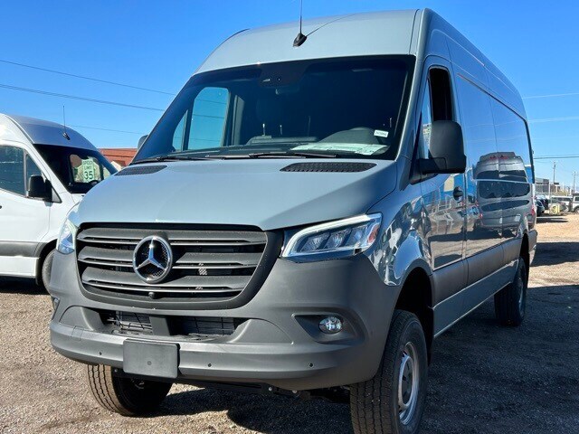 mercedes commercial vans