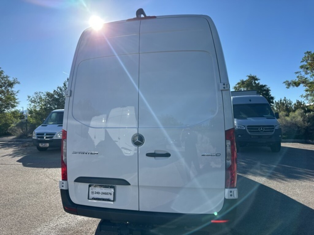 New 2024 Mercedes-Benz Sprinter 2500 Standard Roof 4-Cyl Diesel HO Van