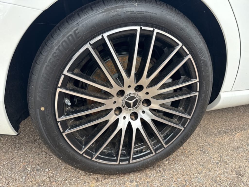 New 2025 Mercedes-Benz C-Class C 300 4MATIC Sedan