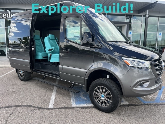 2024 Mercedes-Benz Sprinter 2500 Crew 144 WB