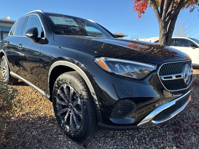 2026 Mercedes-Benz GLC Base's photo