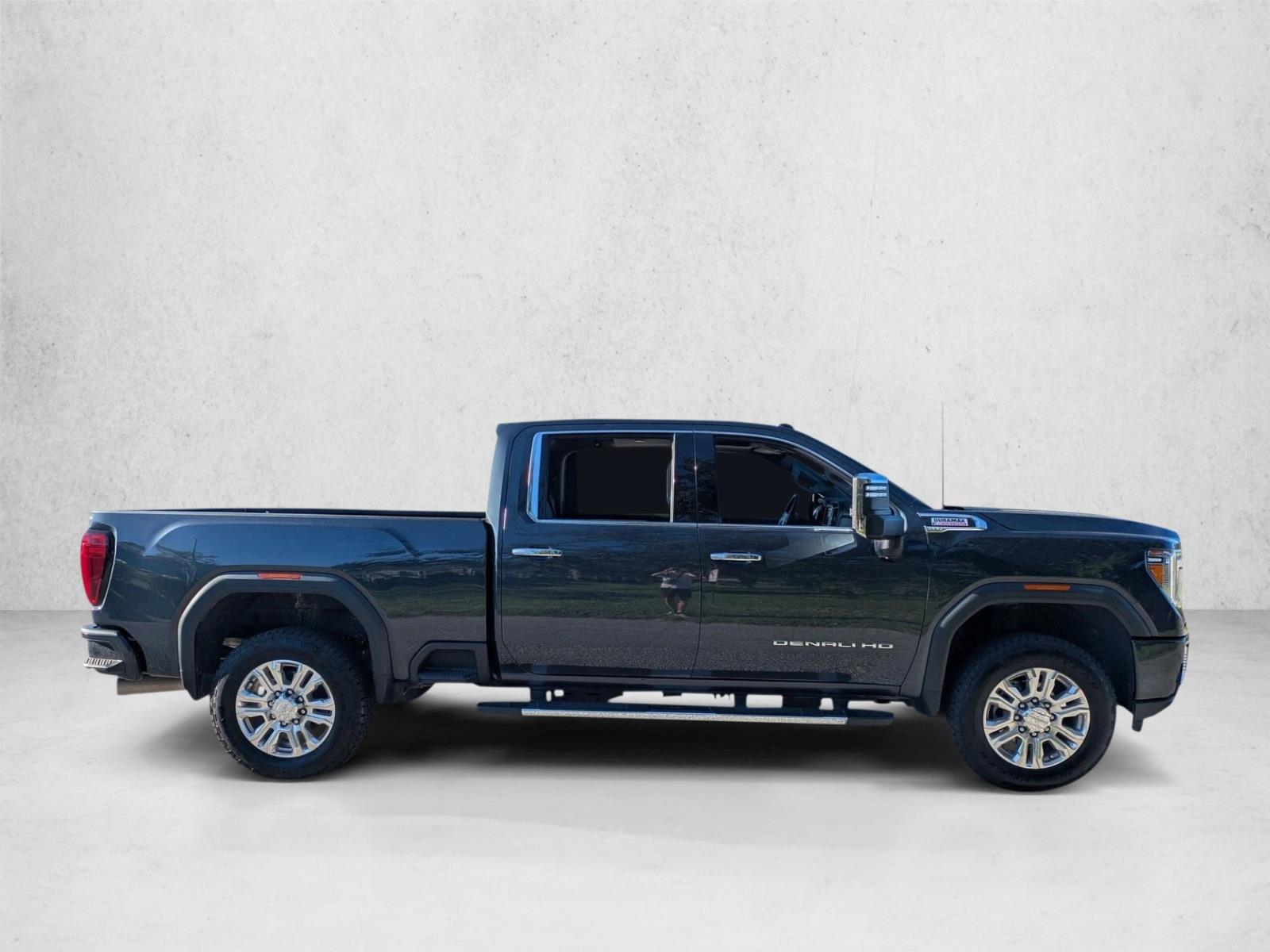 2022 Gmc Sierra 2500 HD Denali photo 2