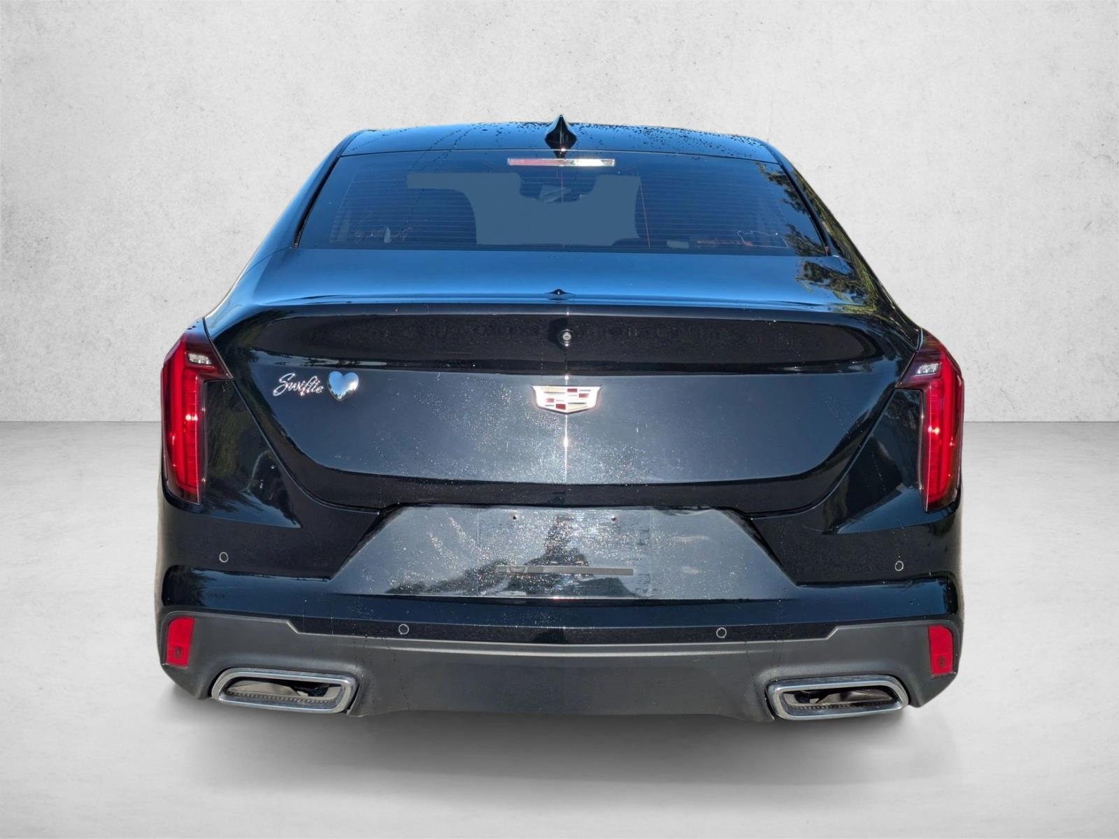 2022 Cadillac CT4 Luxury photo 4