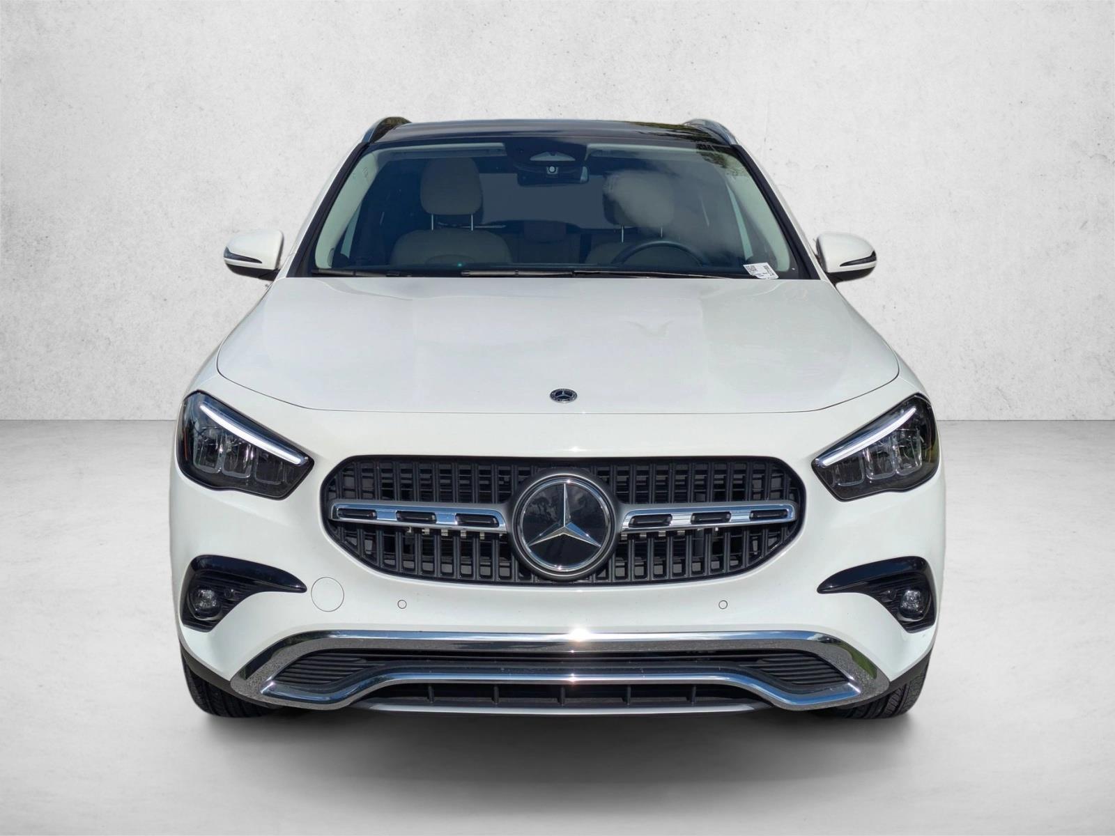2025 Mercedes Benz GLA 250 4MATIC photo 2