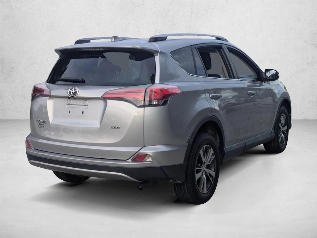 Used 2017 Toyota RAV4 XLE SUV