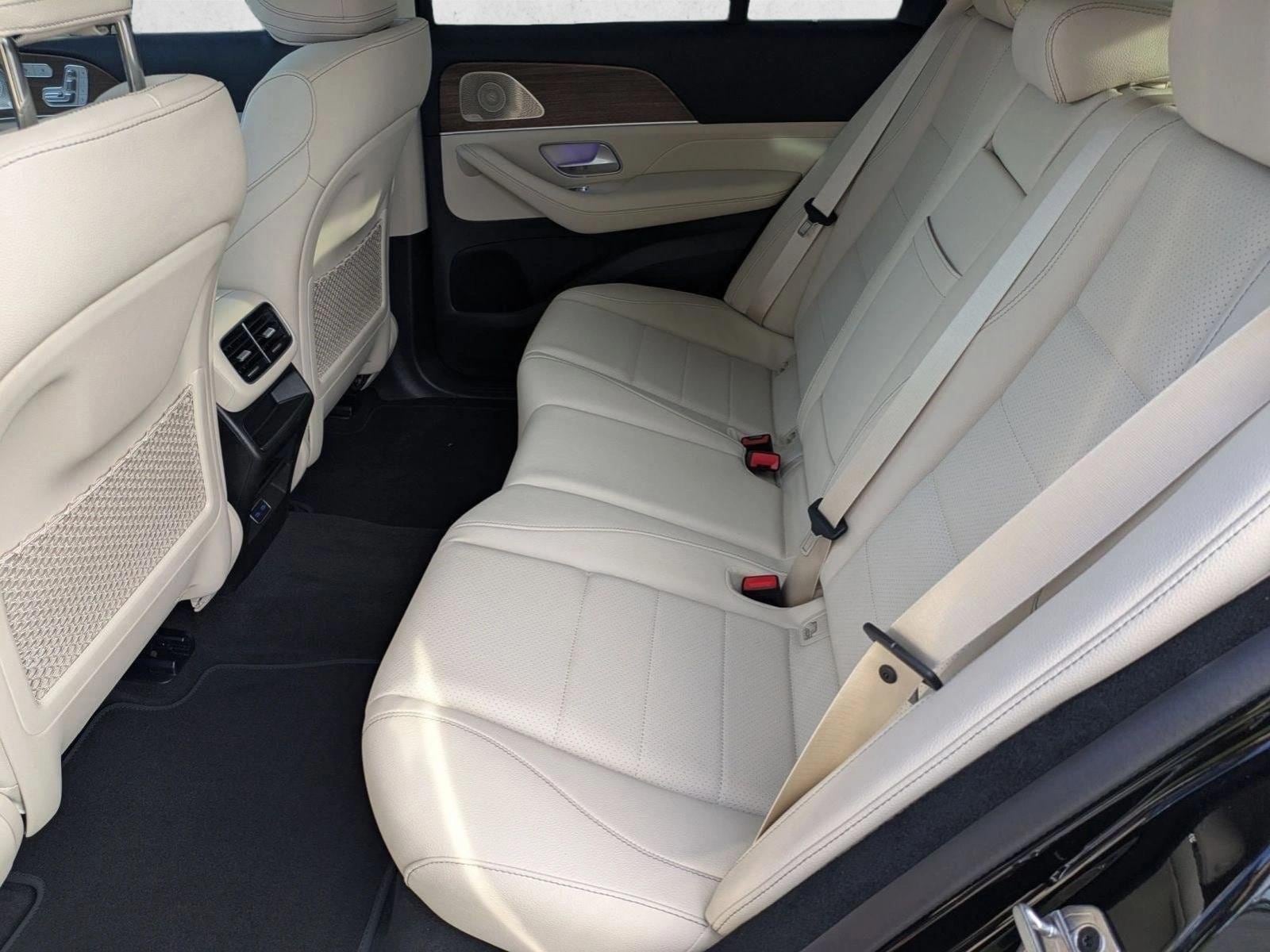 2026 Mercedes-Benz GLE GLE450 - Photo 16