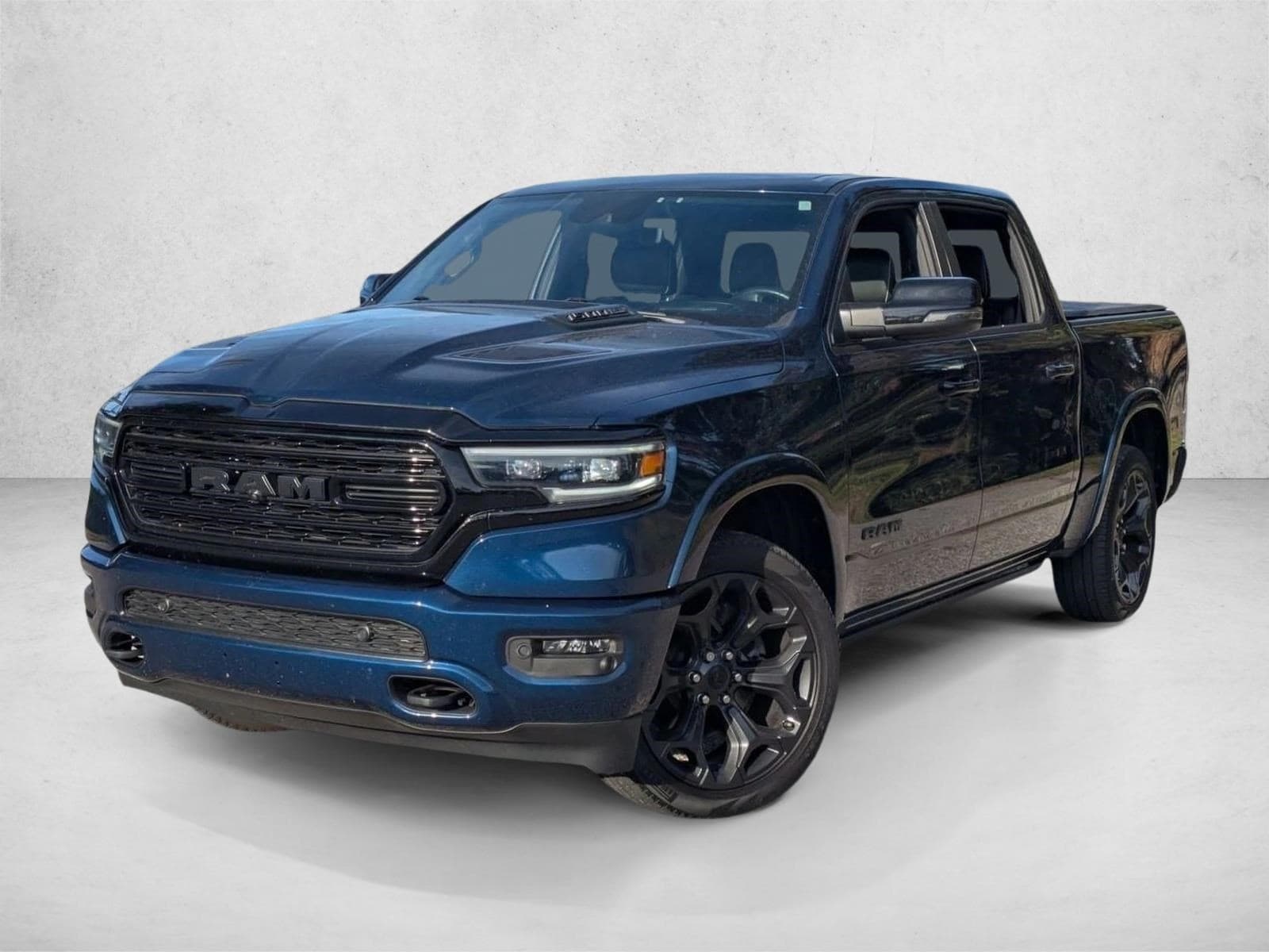 2024 RAM Ram 1500 Pickup Limited's photo