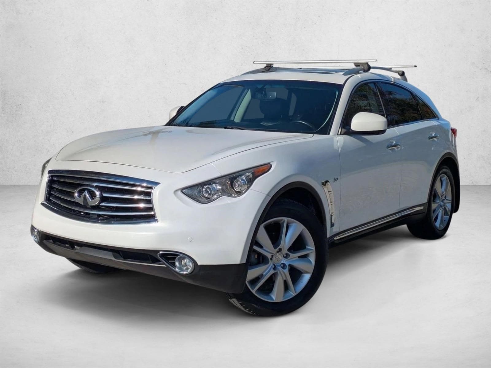2016 INFINITI QX70 Base
