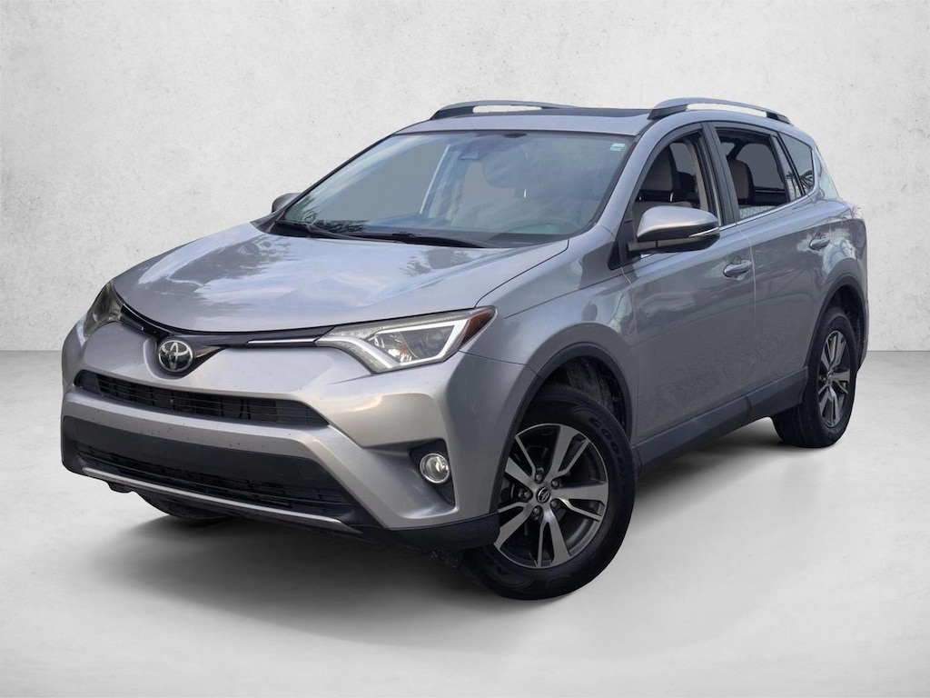 Used 2017 Toyota RAV4 XLE SUV