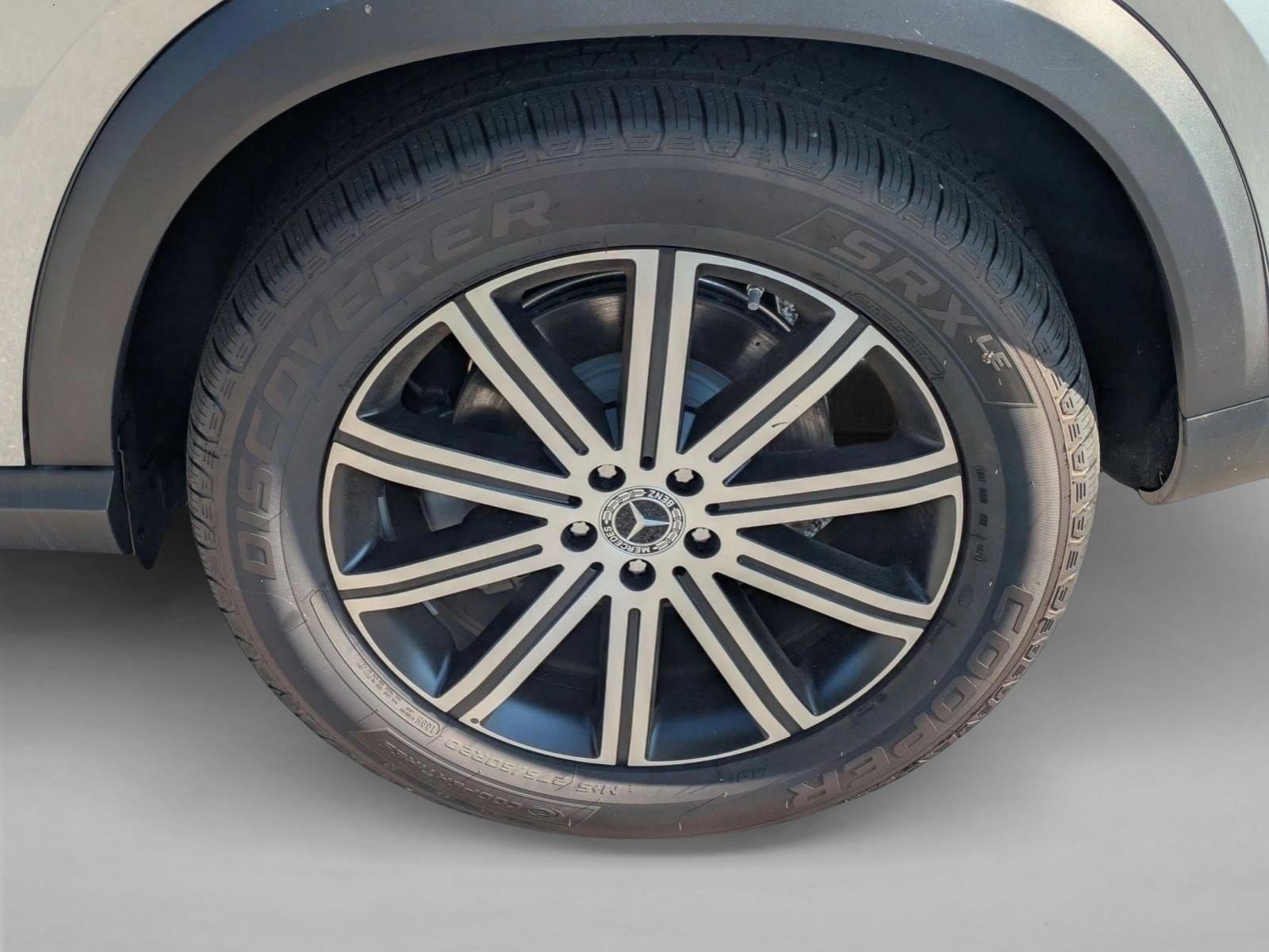 2025 Mercedes-Benz GLE GLE450 - Photo 10