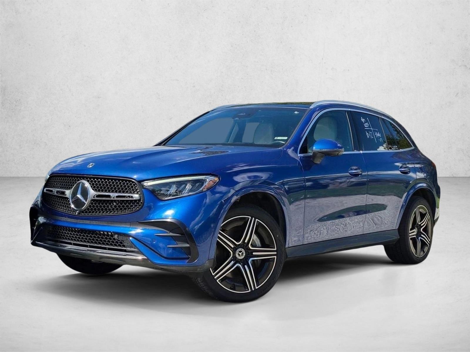 2023 Mercedes-Benz GLC GLC300