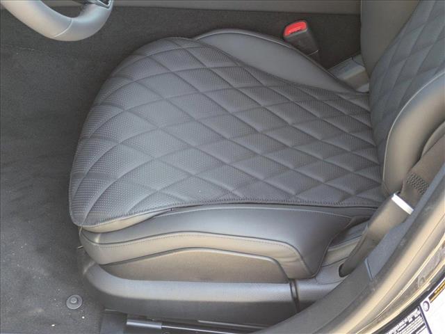 2025 Mercedes Benz S 450 580 4MATIC photo 4