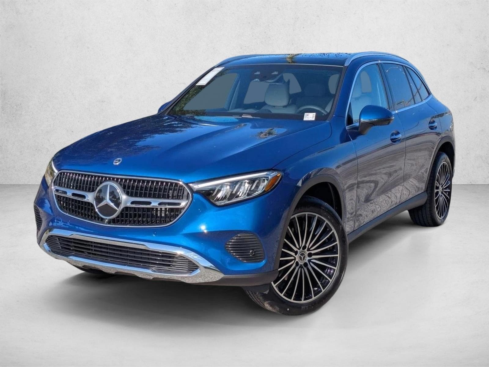2026 Mercedes-Benz GLC Base