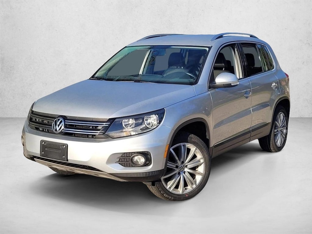 Used 2014 Volkswagen Tiguan R-Line SUV