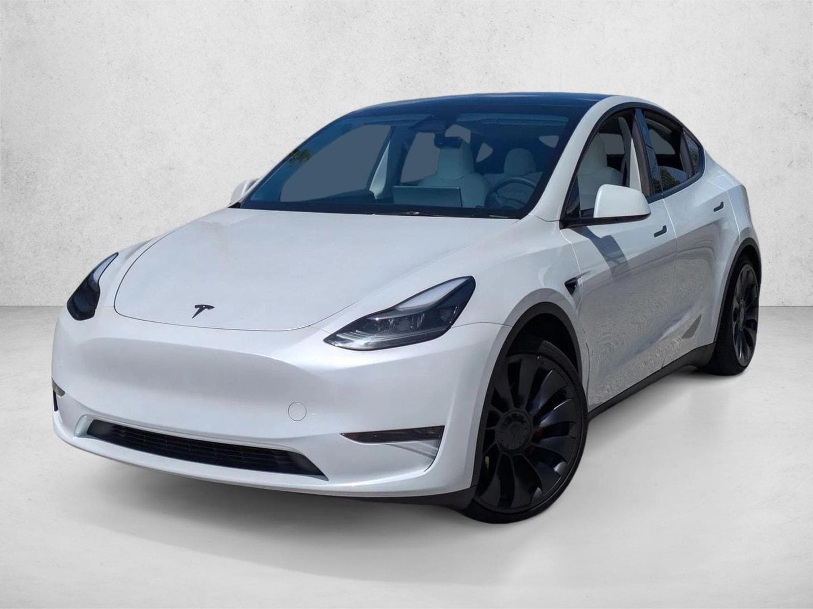 2024 Tesla Model Y Performance Dual Motor All-Wheel Drive's photo