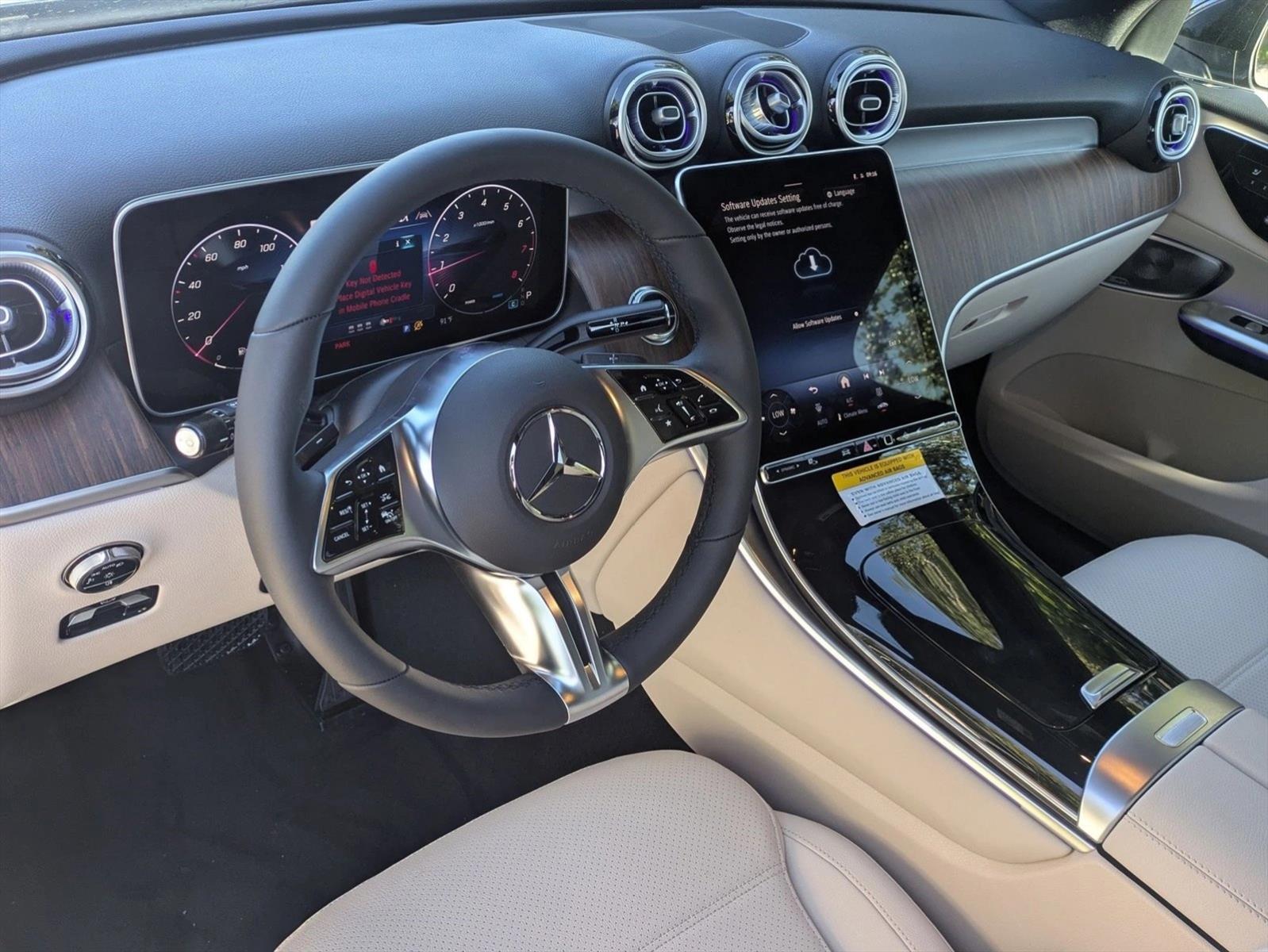 2026 Mercedes Benz GLC 300 photo 3