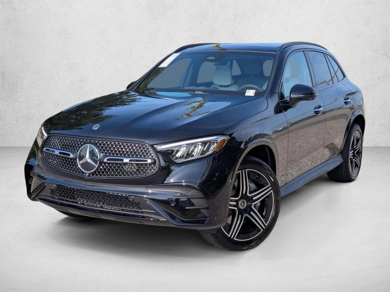 2026 Mercedes-Benz GLC