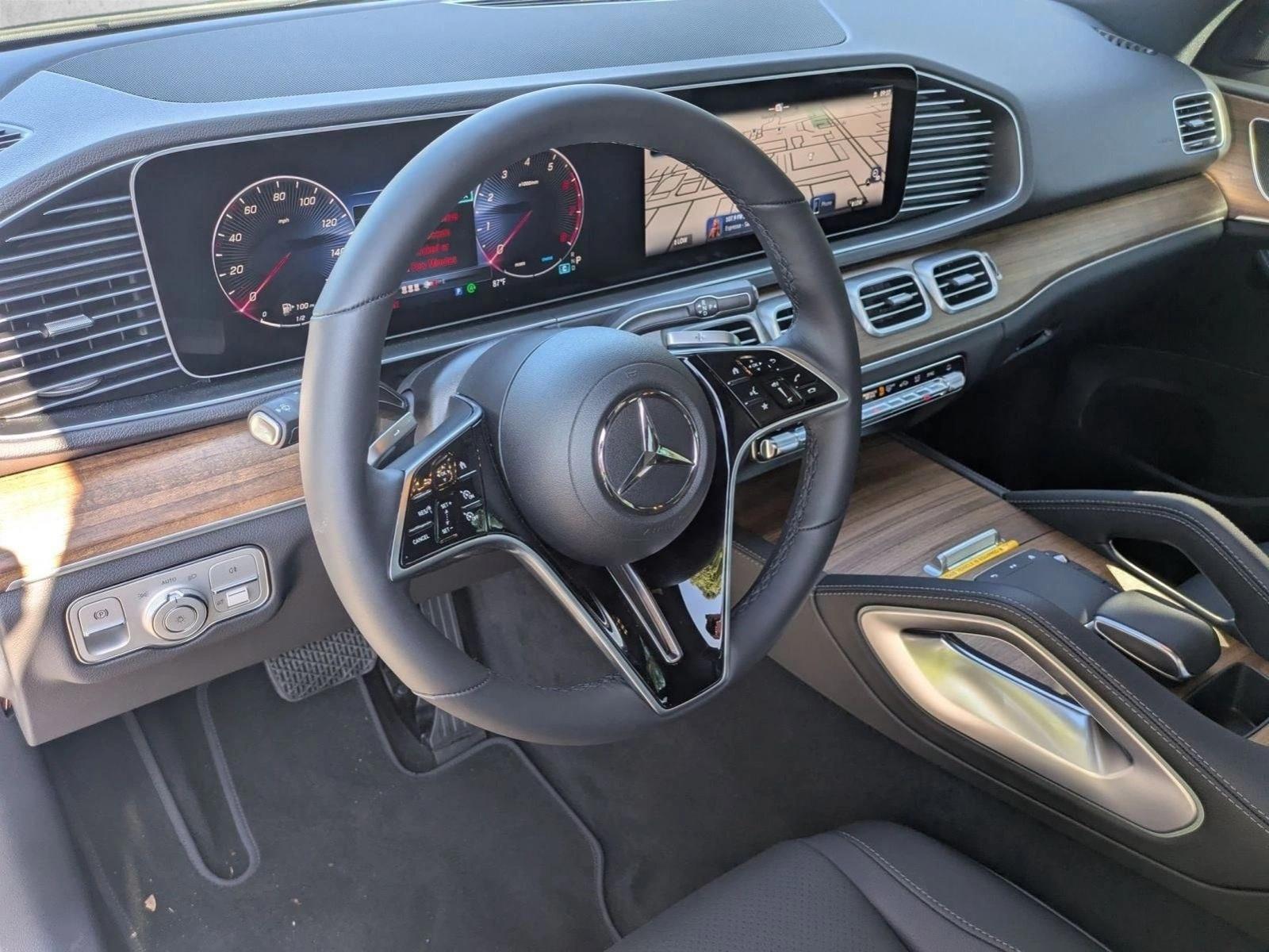 2025 Mercedes-Benz GLE GLE450 - Photo 3