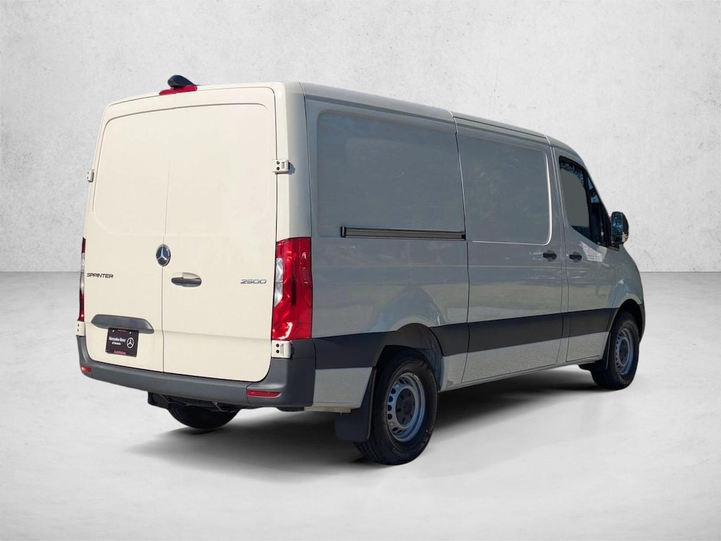 New 2026 Mercedes-Benz Sprinter Cargo Van 2500 Standard Roof I4 Diesel 144" RWD Van Cargo Van