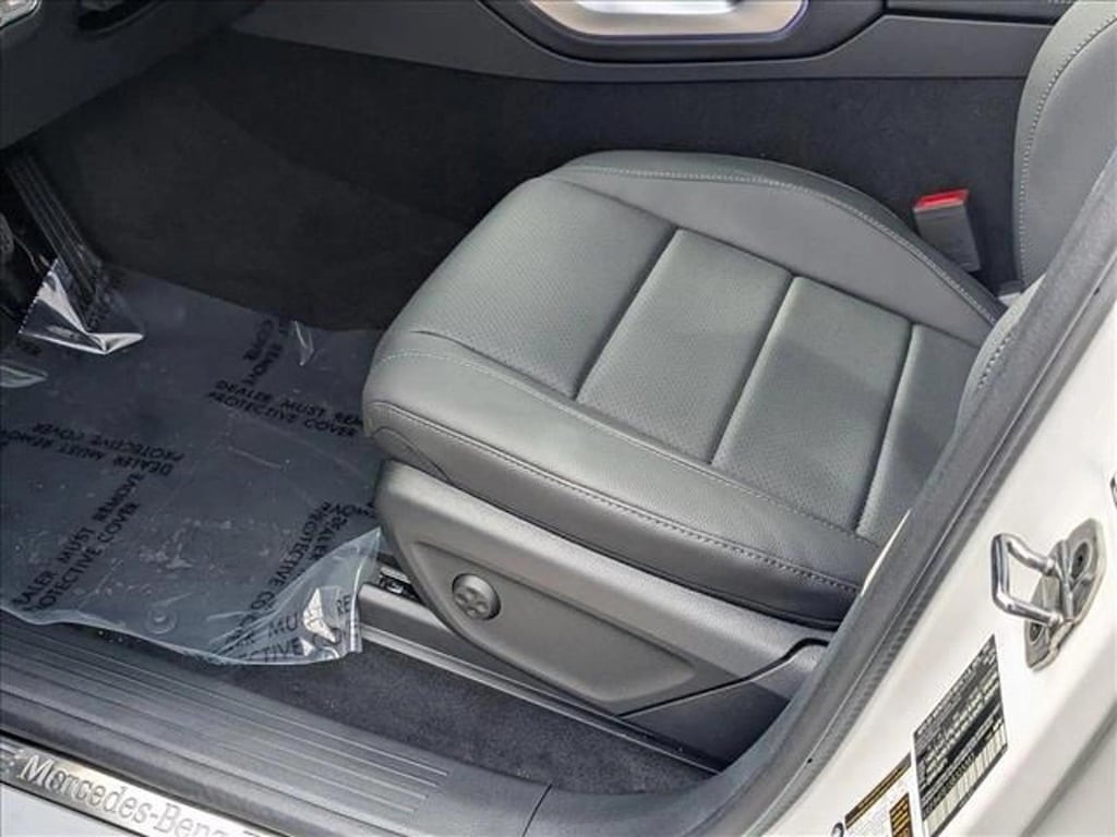 Used 2025 Mercedes-Benz GLE 4MATIC SUV